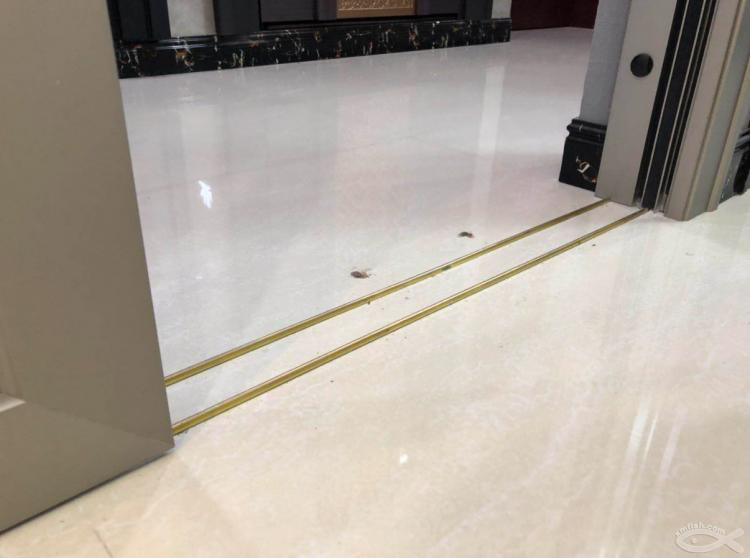 初探小魚網(wǎng)紅門窗店:英博門窗 初探小魚網(wǎng)紅門窗店:英博門窗