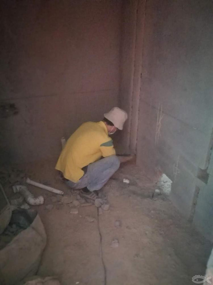 水電施工,師傅們辛苦了! 水電施工,師傅們辛苦了!