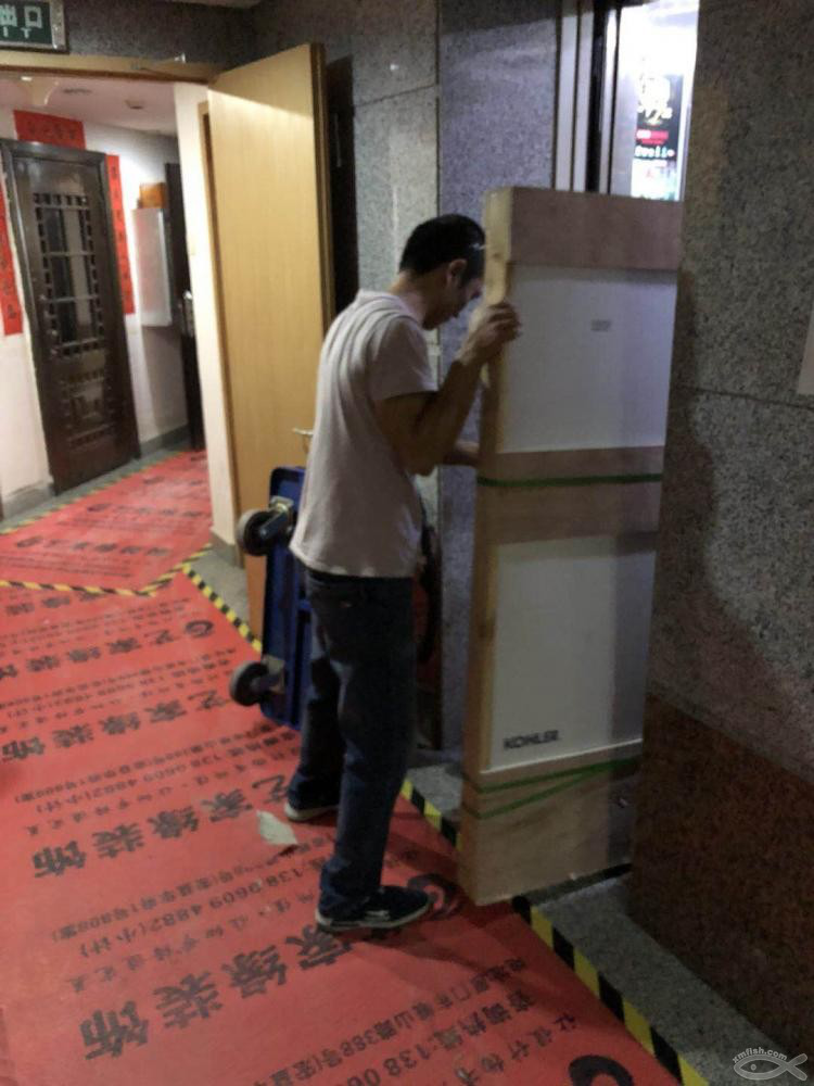 一家四口期盼已久的浴缸入場啦！歡迎你丫！