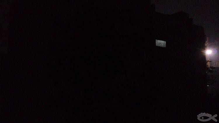 一場(chǎng)沒(méi)關(guān)燈引發(fā)的鬧鬼案