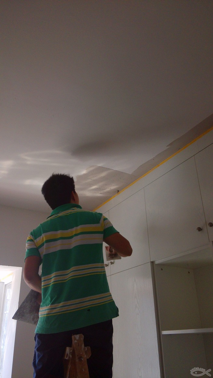 10月1日,索菲亞衣柜安裝中,好和壞的衣柜真心有差距 10月1日,索菲亞衣柜安裝中,好和壞的衣柜真心有差距