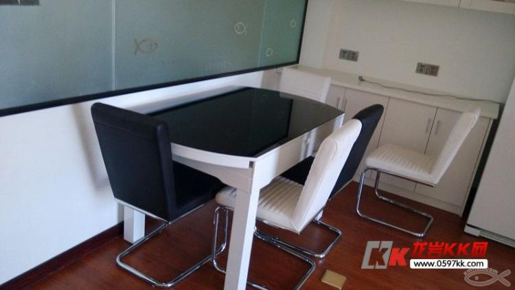 家具進場,即將完工的喜悅(謹防甲醛危機) 家具進場,即將完工的喜悅(謹防甲醛危機)