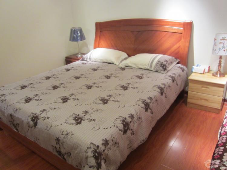 挑選家具——沙發、床、床頭柜